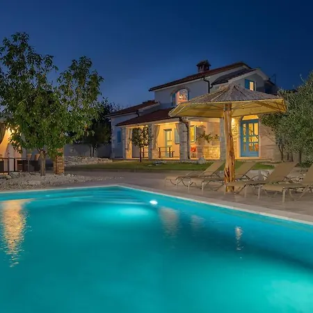 Amalka By Istrialux Bibići