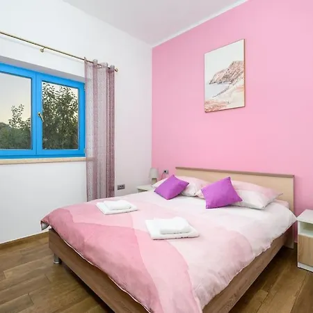 Amalka By Istrialux Βίλα *