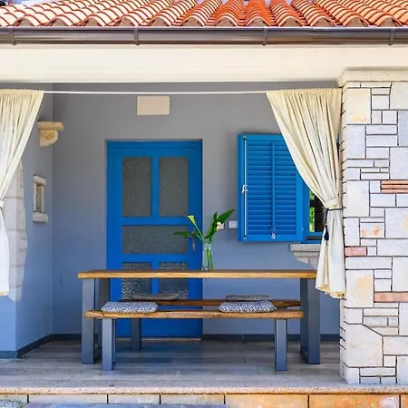 Βίλα Amalka By Istrialux *